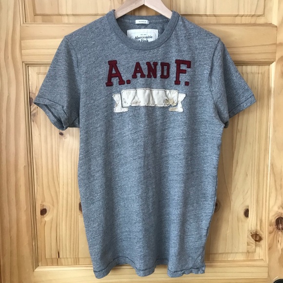 Abercrombie & Fitch Other - Abercrombie & Fitch muscle fit appliqué tee Sz XL